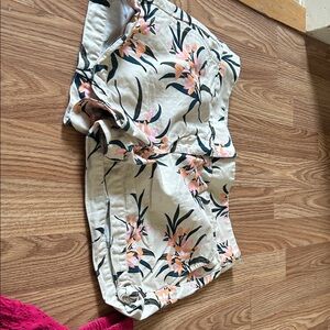 LOFT Floral Patterned Shorts